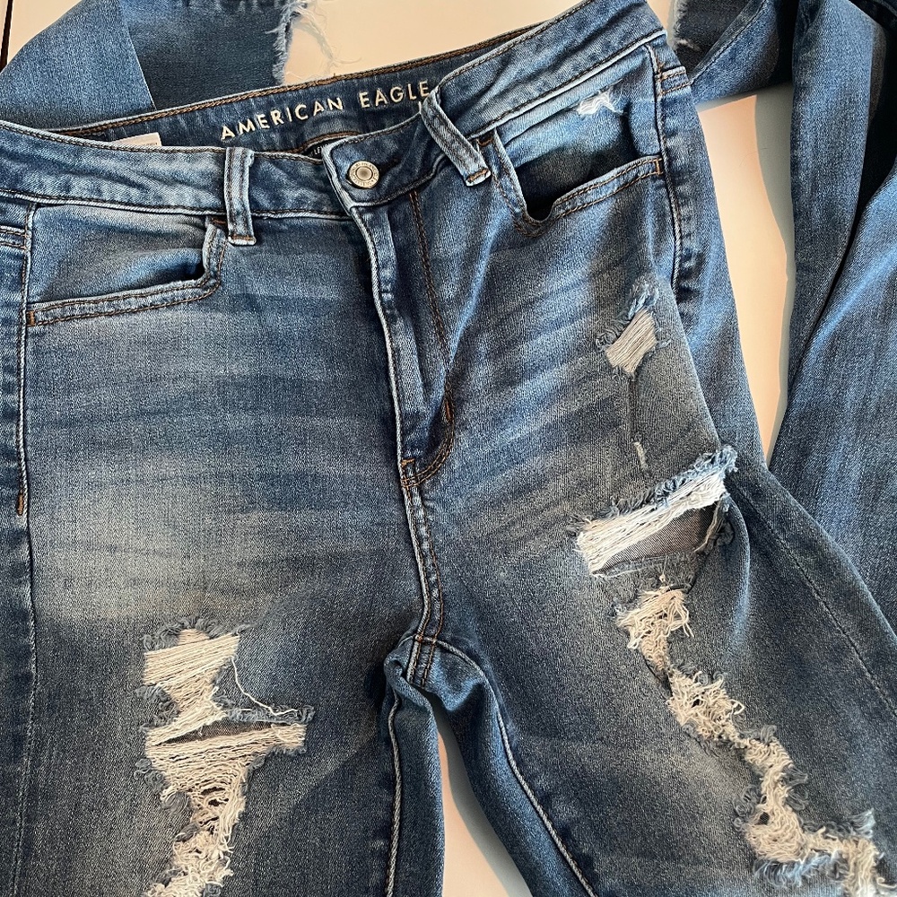 American Eagle Outfitters Next Level Stretch Distressed Jean 8X-Long AEO12